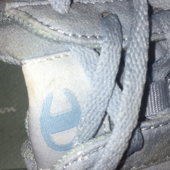 Champion suede shoes - Picture 6 of 6